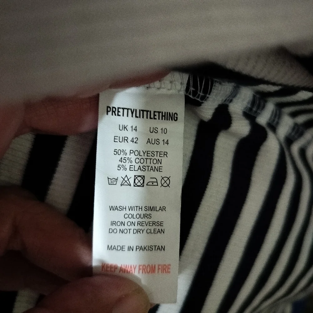 2960)Pretty Little Thing Thick Rib Striped Button Through Long Sleeve Dress 10 - Picture 11 of 11